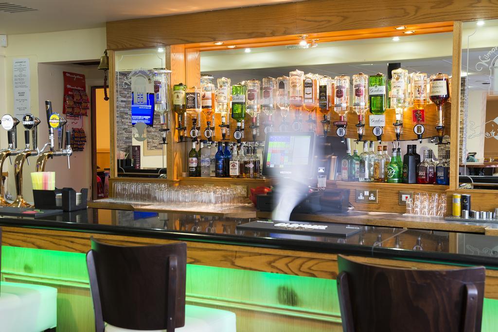 Kilmorey Arms Hotel Kilkeel Exterior photo